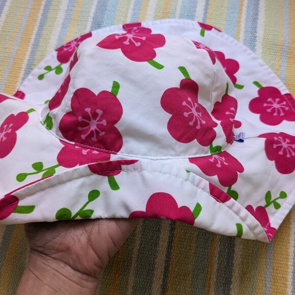 ⭐ TWO iPlay Swim Hats 2T - 4T - Picture 7 of 11